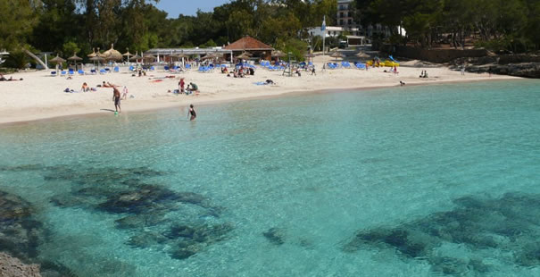 Cala Mondrag�