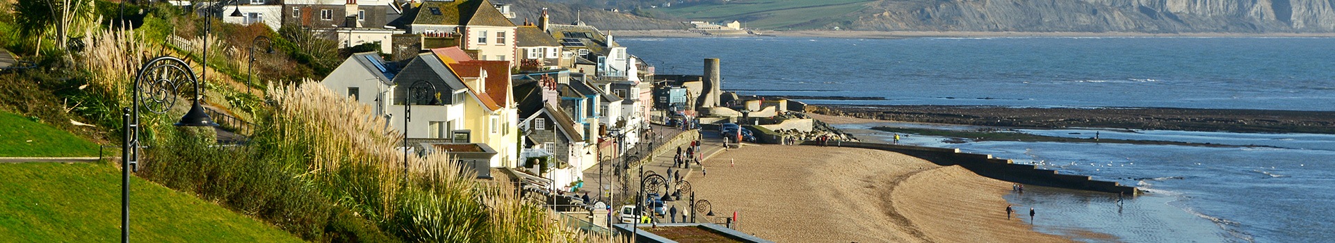 Flug+Hotel Angebote nach **Lyme Regis**