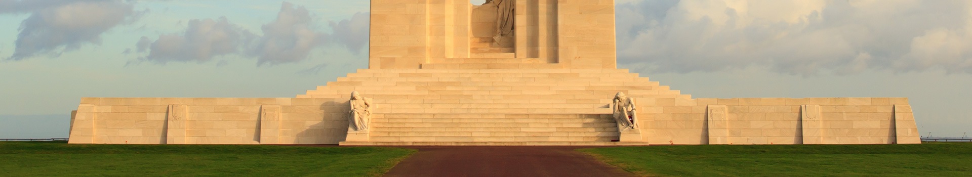 Flug+Hotel Angebote nach **Vimy**