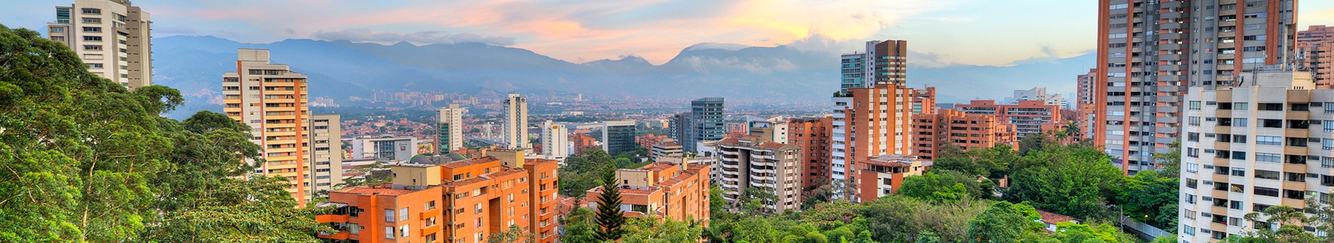 Flug+Hotel Angebote nach **Medellin**