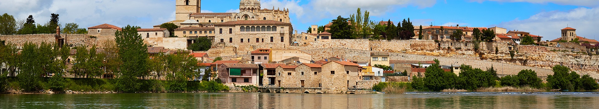 Ihr Urlaub in ** Zamora** beginnt hier