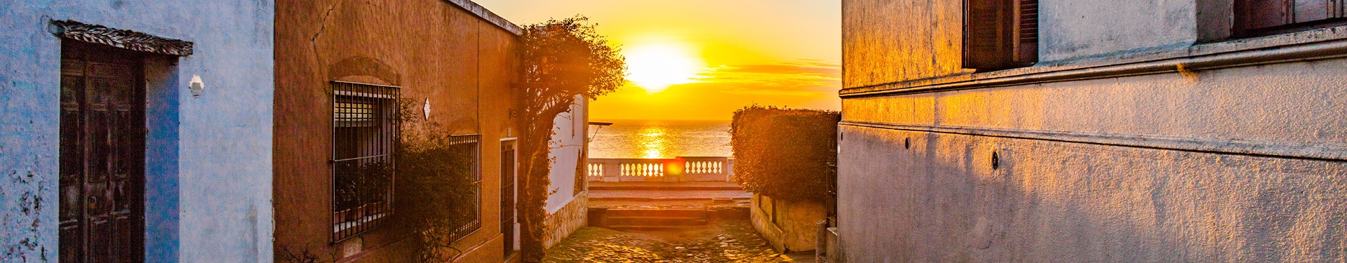 Route vom malerischen Colonia zur lebhaften Punta del Este