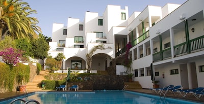 Aparthotel Esquinzo Y Monte Del Mar Hotel