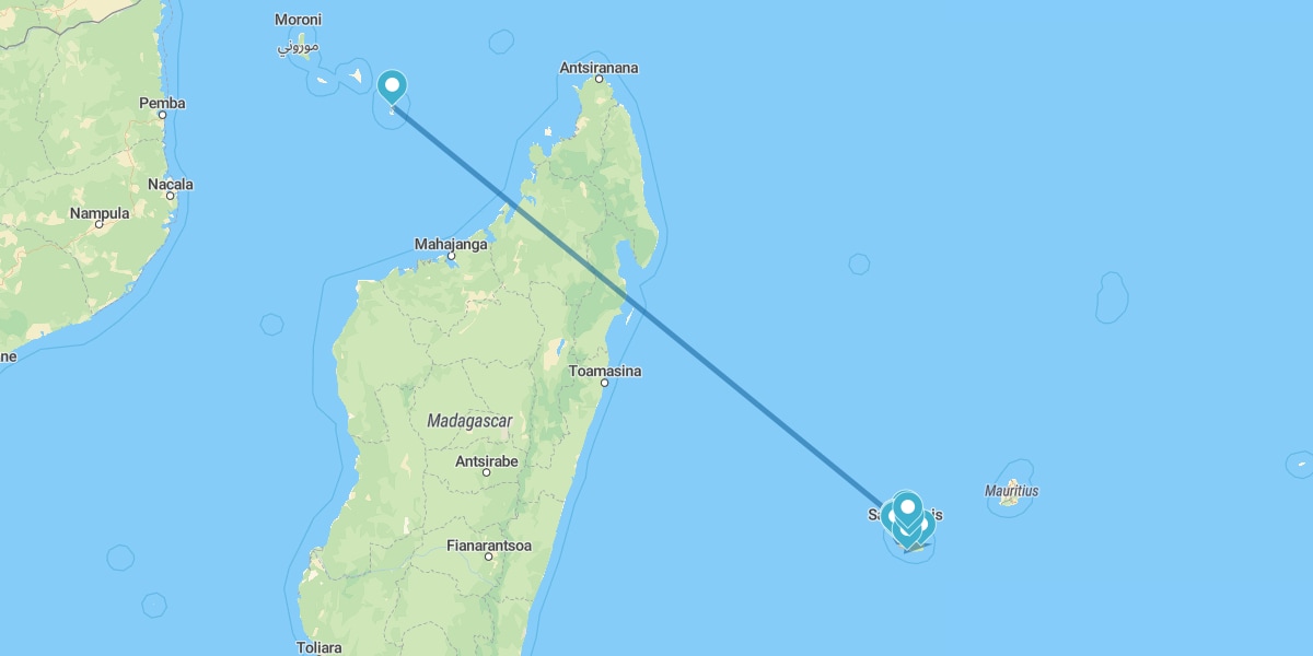 Route durch Reunion und den Stränden auf Mayotte