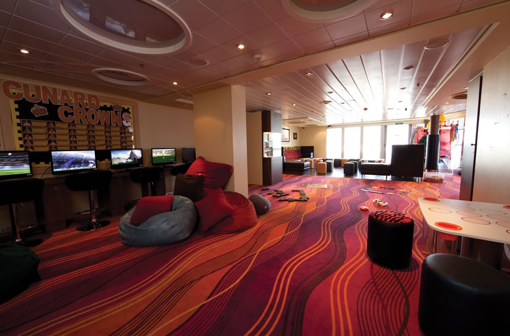 Foto Queen Mary 240