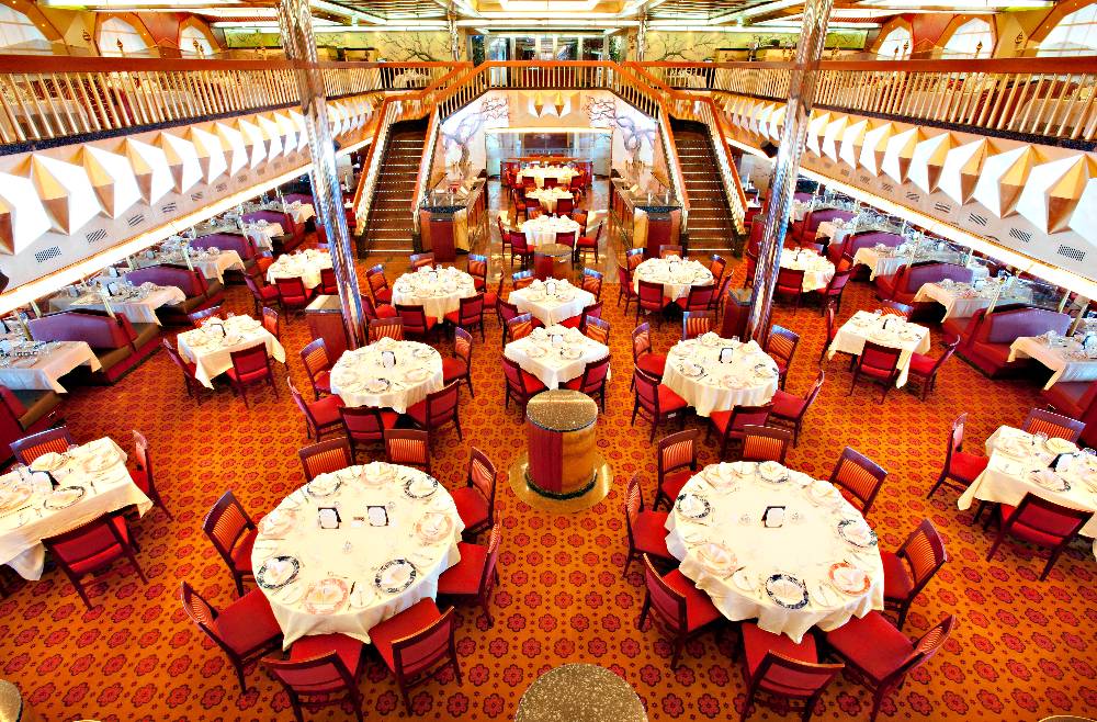 Foto Carnival Glory8