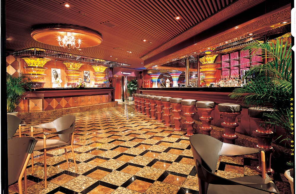 Foto Carnival Elation26