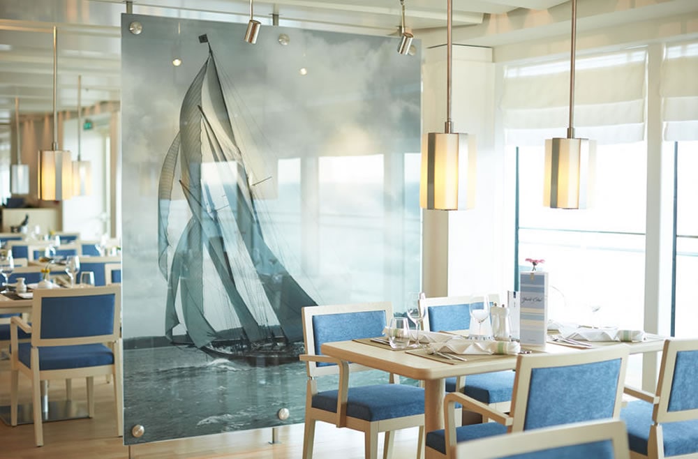 Yacht Club Restaurant
