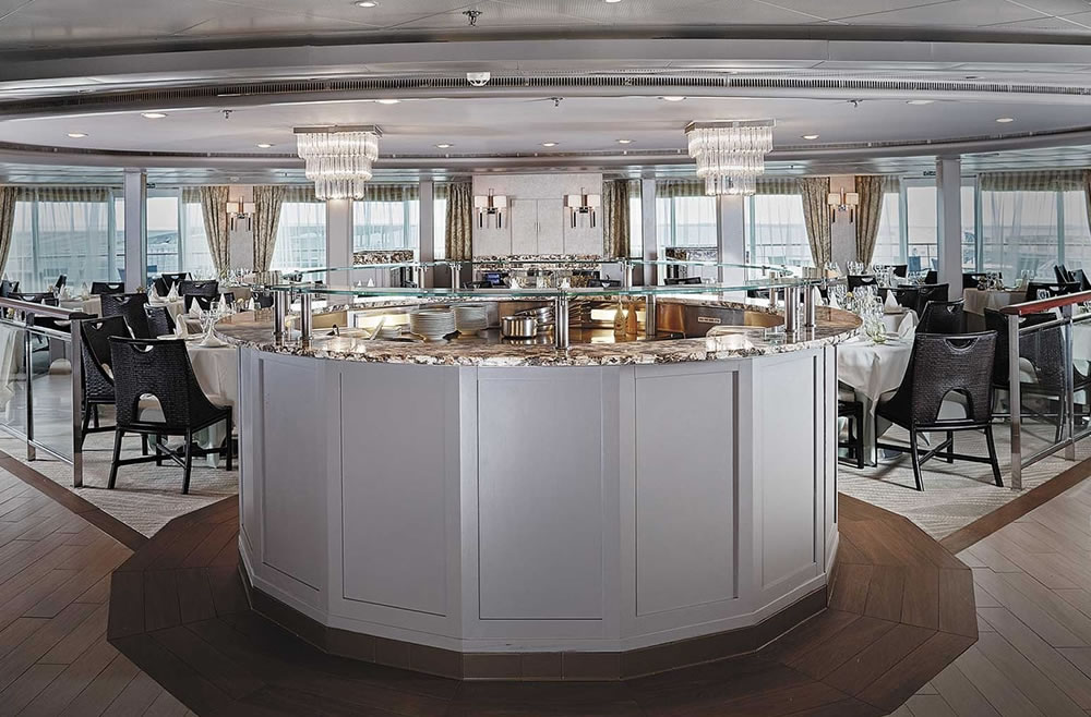 Foto Seven Seas Navigator2