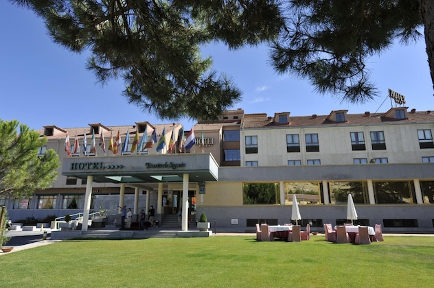 Gallery - Hotel Puerta De Segovia