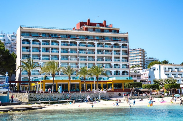 Gallery - Hotel Seramar Comodoro Playa