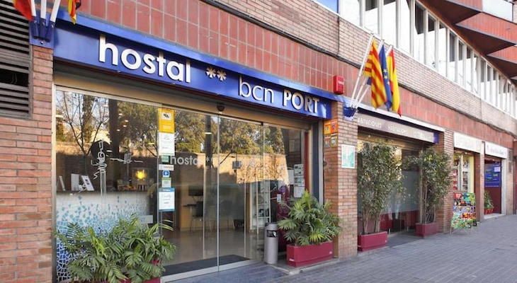 Gallery - Yomo Hostal Bcn Port