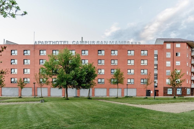 Gallery - Apartahotel Exe Campus San Mamés