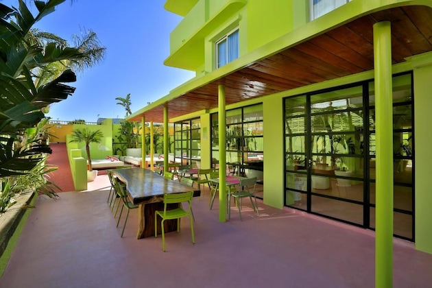 Gallery - Atzaro Apartamentos