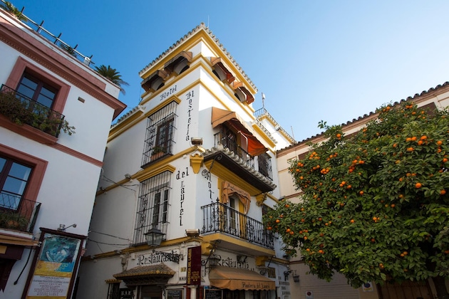 Gallery - Casual Don Juan Tenorio Sevilla