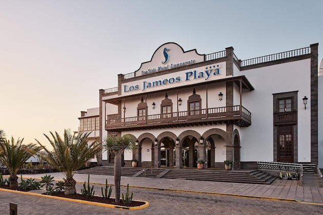 Gallery - Seaside Los Jameos Playa