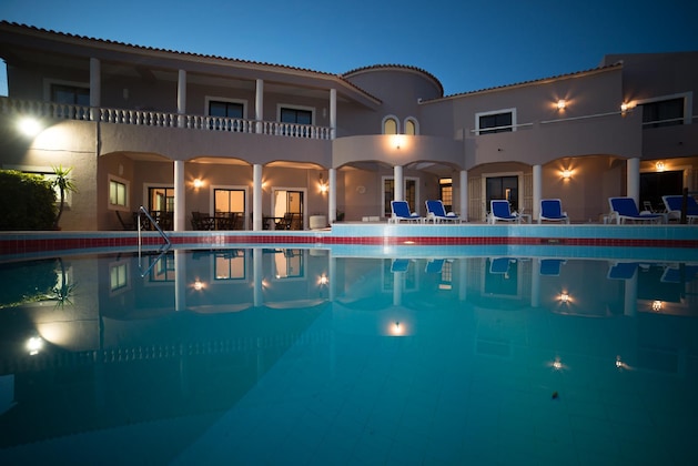 Gallery - Casa Rosa Montes