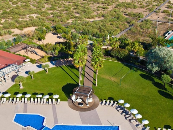 Gallery - Ozadi Altura Beach