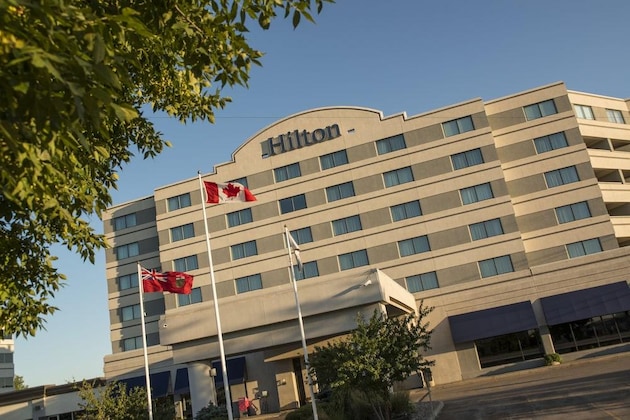 Gallery - Hilton Suites Winnipeg Airport