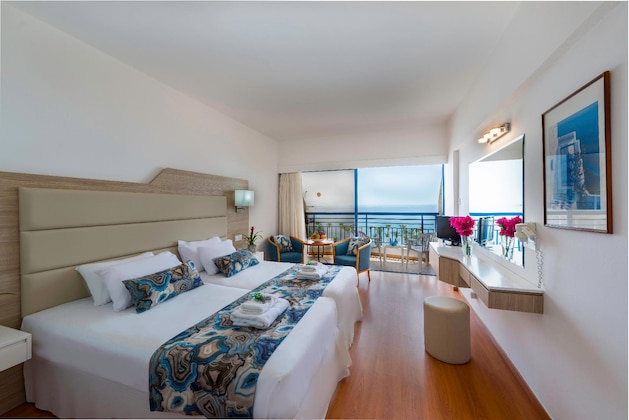 Gallery - Ascos Coral Beach Hotel