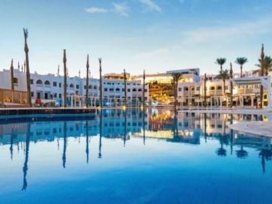 Gallery - Sunrise Diamond Beach Resort -Grand Select