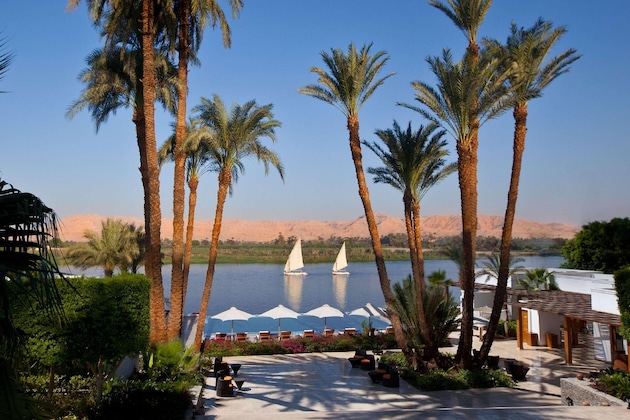 Gallery - Hilton Luxor