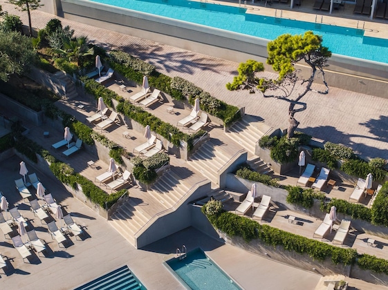 Gallery - Alexandra Beach Resort & Spa