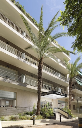 Gallery - Holiday Suites