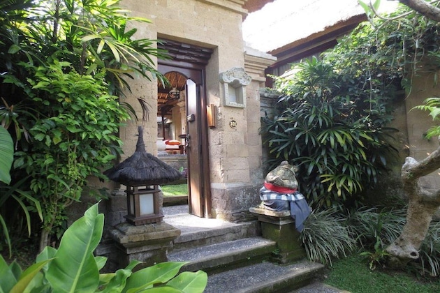 Gallery - Pita Maha