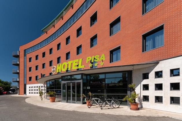 Gallery - B&B Hotel Pisa Airport