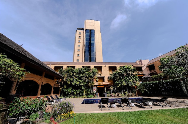 Gallery - Holiday Garden Hotel & Resort Chiang Mai