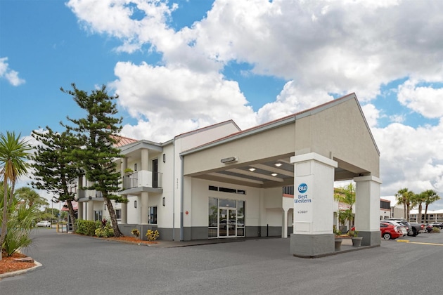 Gallery - Best Western Space Shuttle Inn