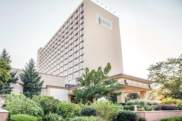 Gallery - Empire Meadowlands Hotel
