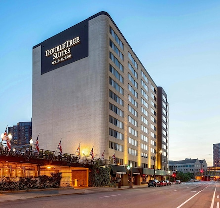 Gallery - Doubletree Suites By Hilton Hotel Minneapolis