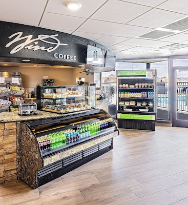 Gallery - Lake Powell Resorts & Marinas