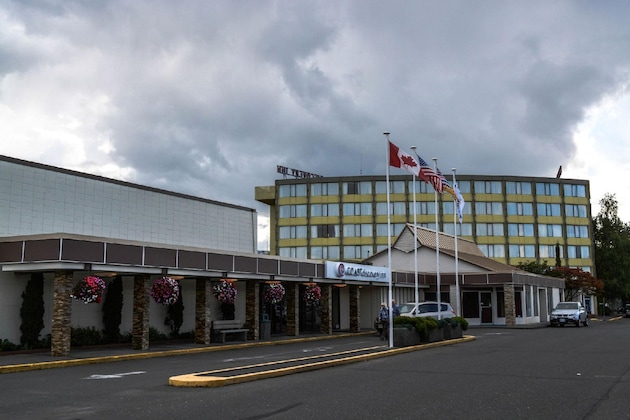 Gallery - Coast Discovery Inn