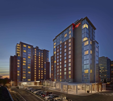 Gallery - Hampton Inn By Hilton Halifax Downtown