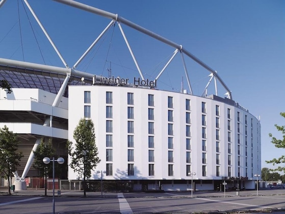 Gallery - The Curve Hotel BayArena Leverkusen