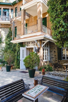 Gallery - New Helvetia Hotel