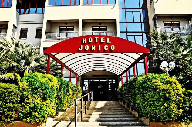 Gallery - Jonico