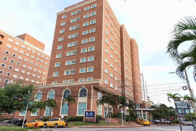 Gallery - Dann Carlton Barranquilla