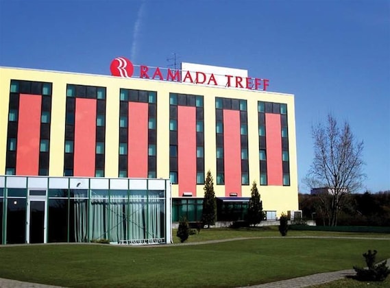 Gallery - Ramada Hotel Britannia