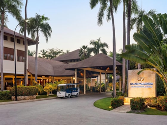 Gallery - Grand Palladium Palace Resort & Spa