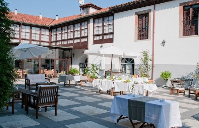 Gallery - Hotel Pax Casona Del Busto