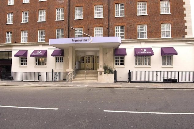Gallery - Premier Inn London Victoria