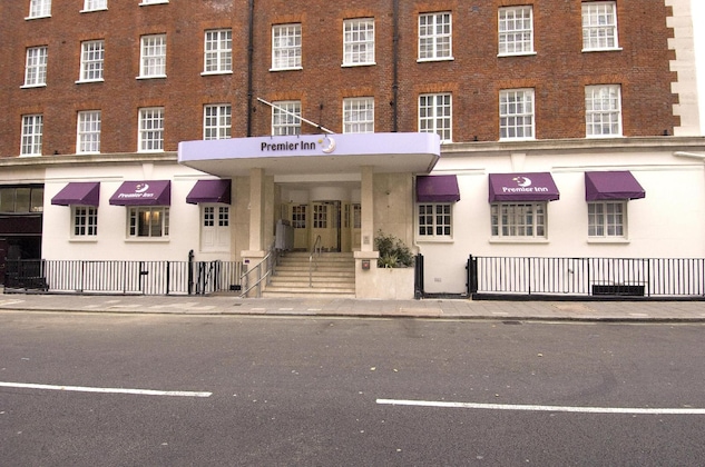 Gallery - Premier Inn London Victoria