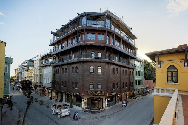 Gallery - Seven Hills Hotel