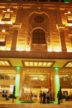 Gallery - Holiday Inn Macau
