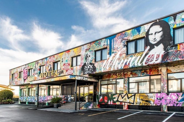 Gallery - Muraless Art Hotel, Worldhotels Crafted