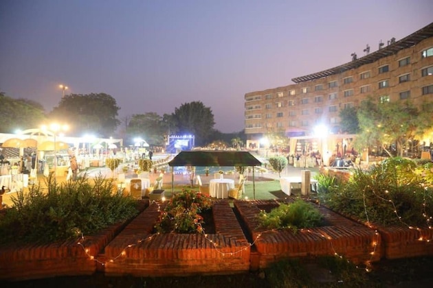 Gallery - Centaur Hotel